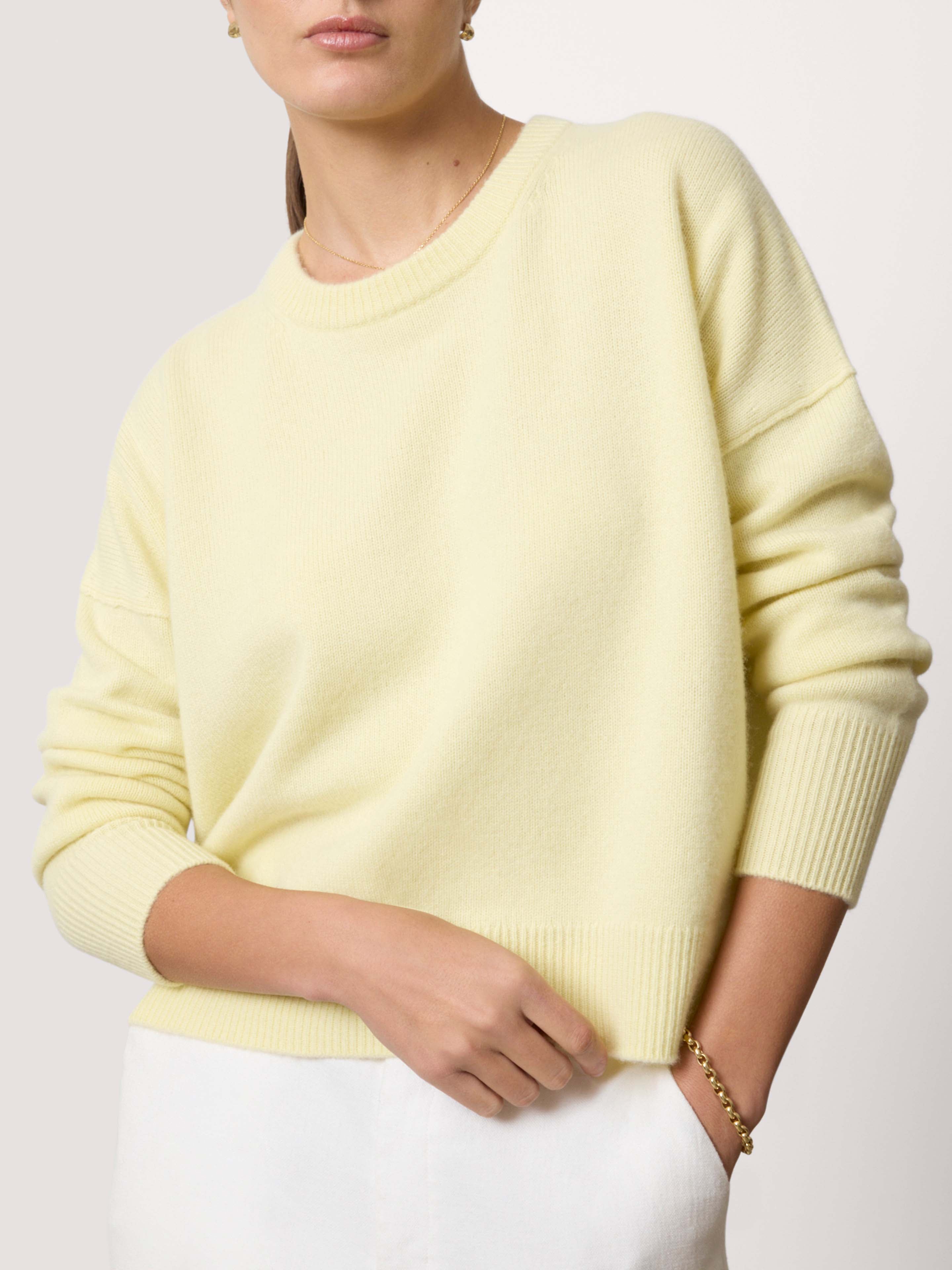 Brochu Walker Women's Everyday Cashmere Bright Crew in Anis | Brochu Walker