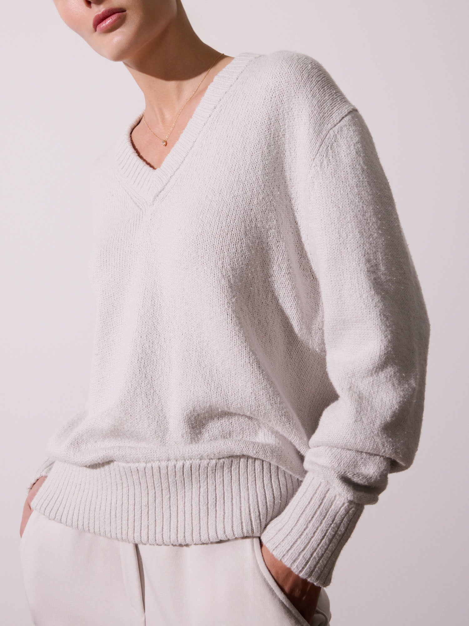 Emery V Neck Chunky Ribbing off-white sweater front view