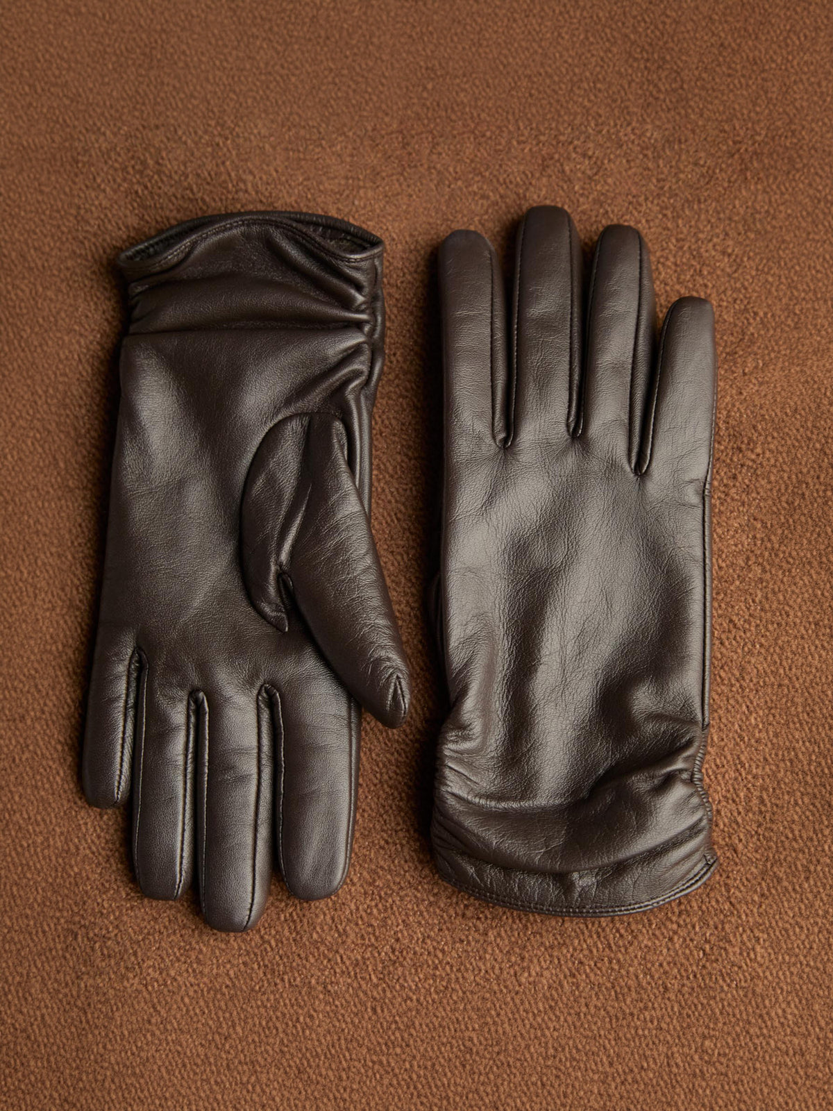 The Gia Leather Gloves, image 3 of 6