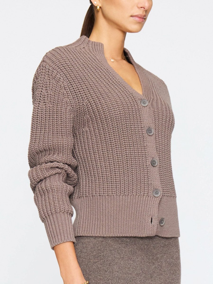 burocori　MiddlegaugeミドルゲージV/N KNIT forest knit cardigan | Buy knitwear for women online