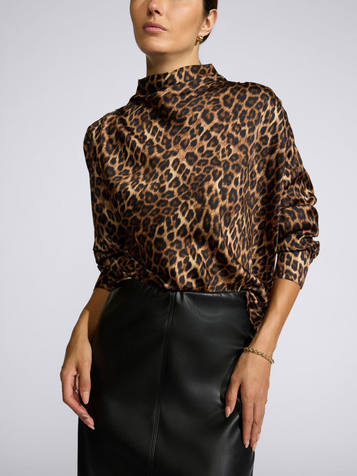 The Annalise Blouse, image 7 of 13