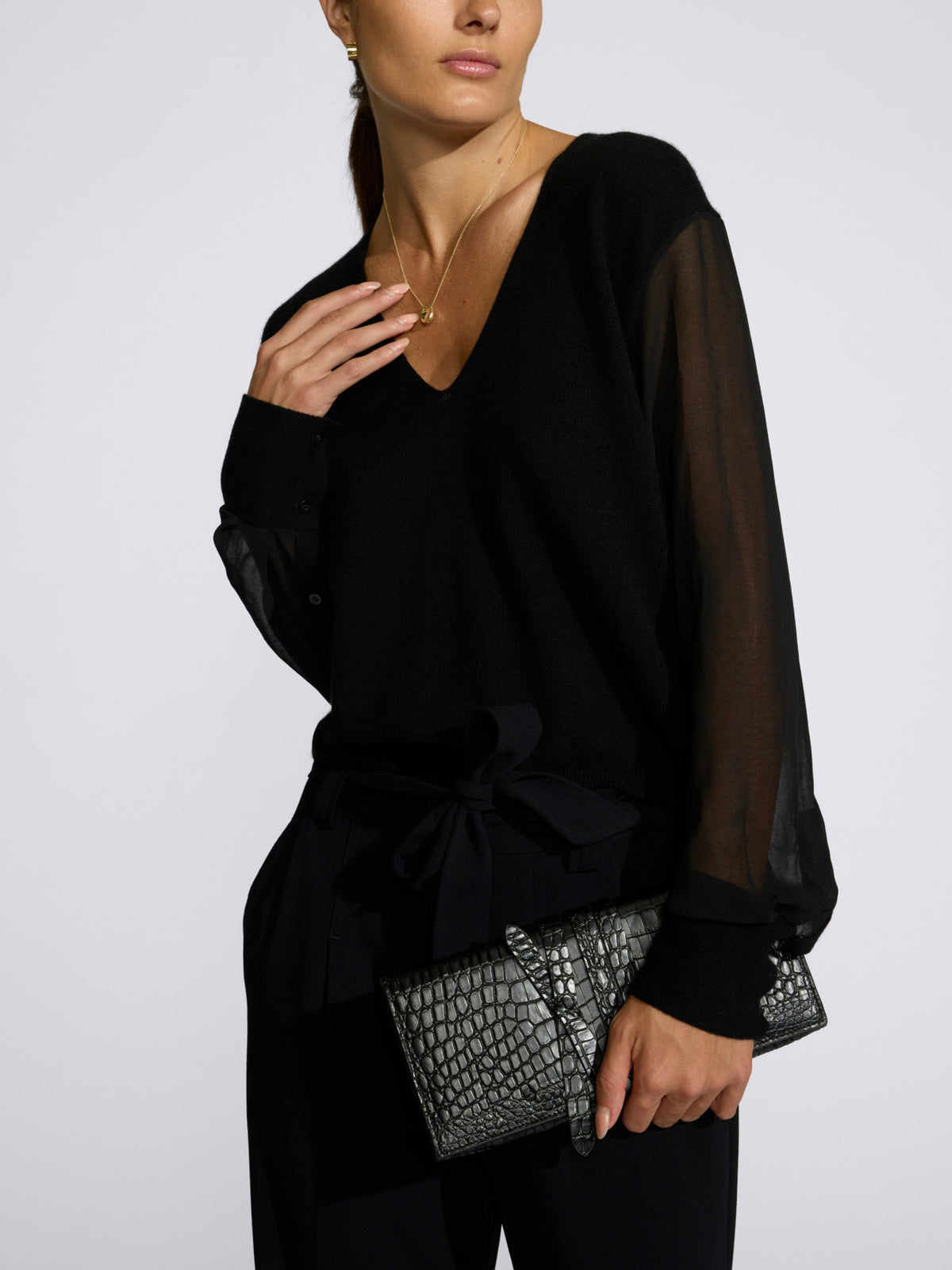The Jody Pullover in Black Onyx