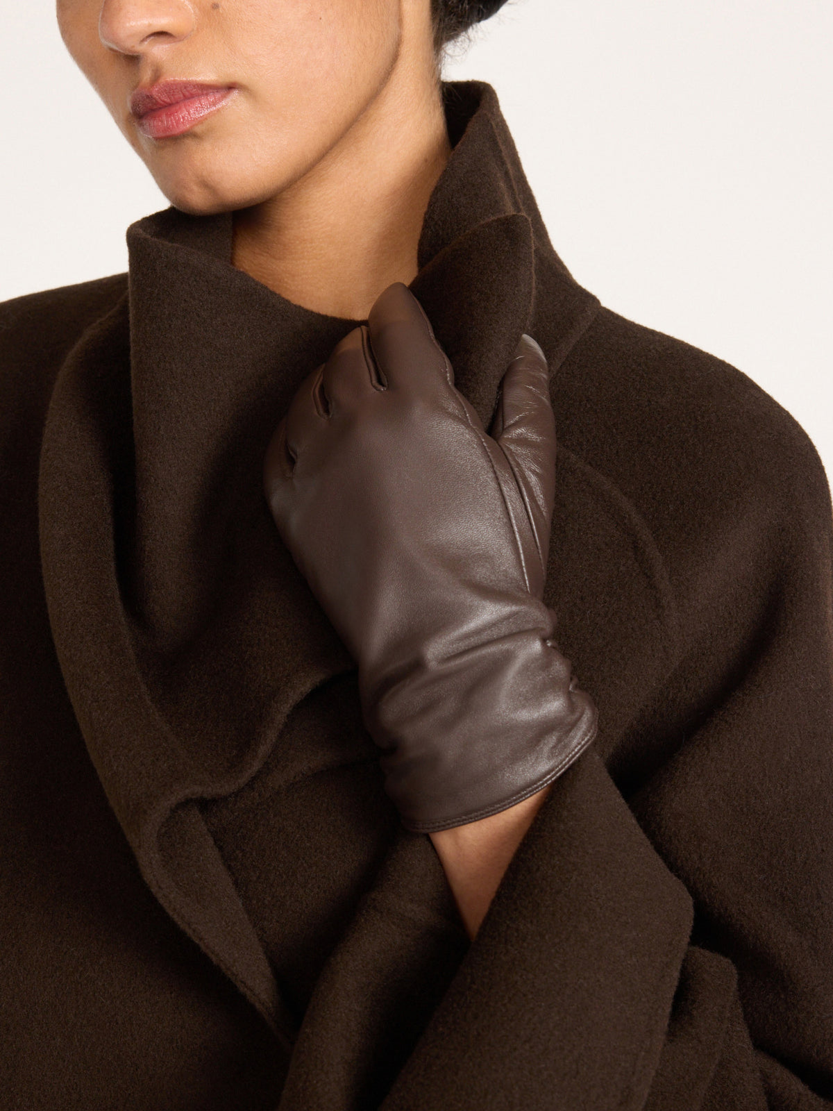 The Gia Leather Gloves, image 4 of 6
