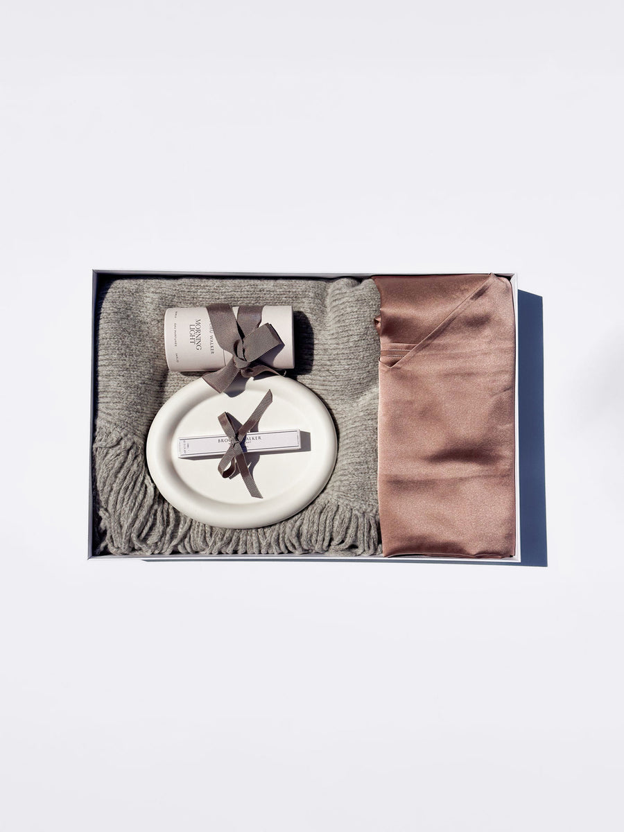 The Deluxe Essence Box