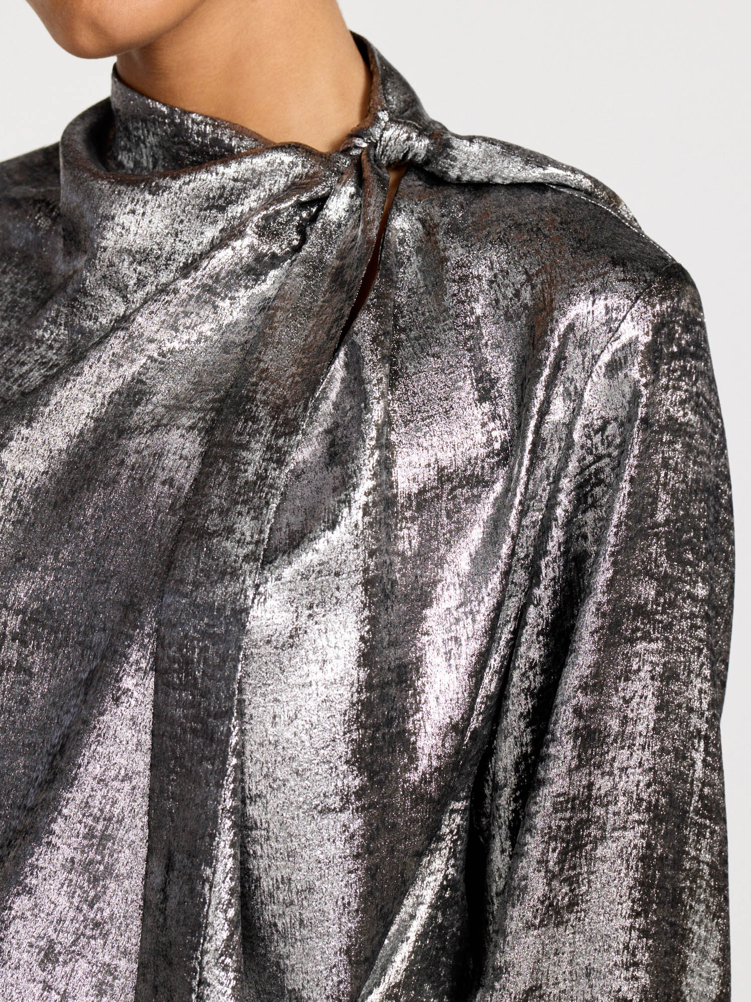 The Arlo Blouse