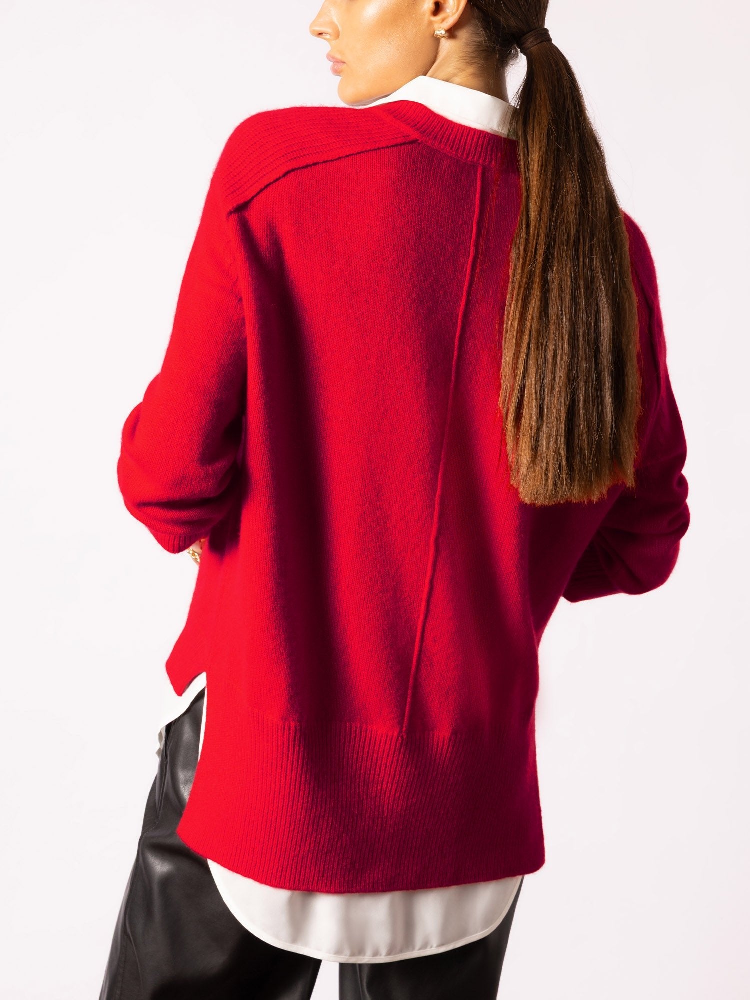 second layer ニットポロ Red V Neck Layered Pullover Aura | Brochu Walker
