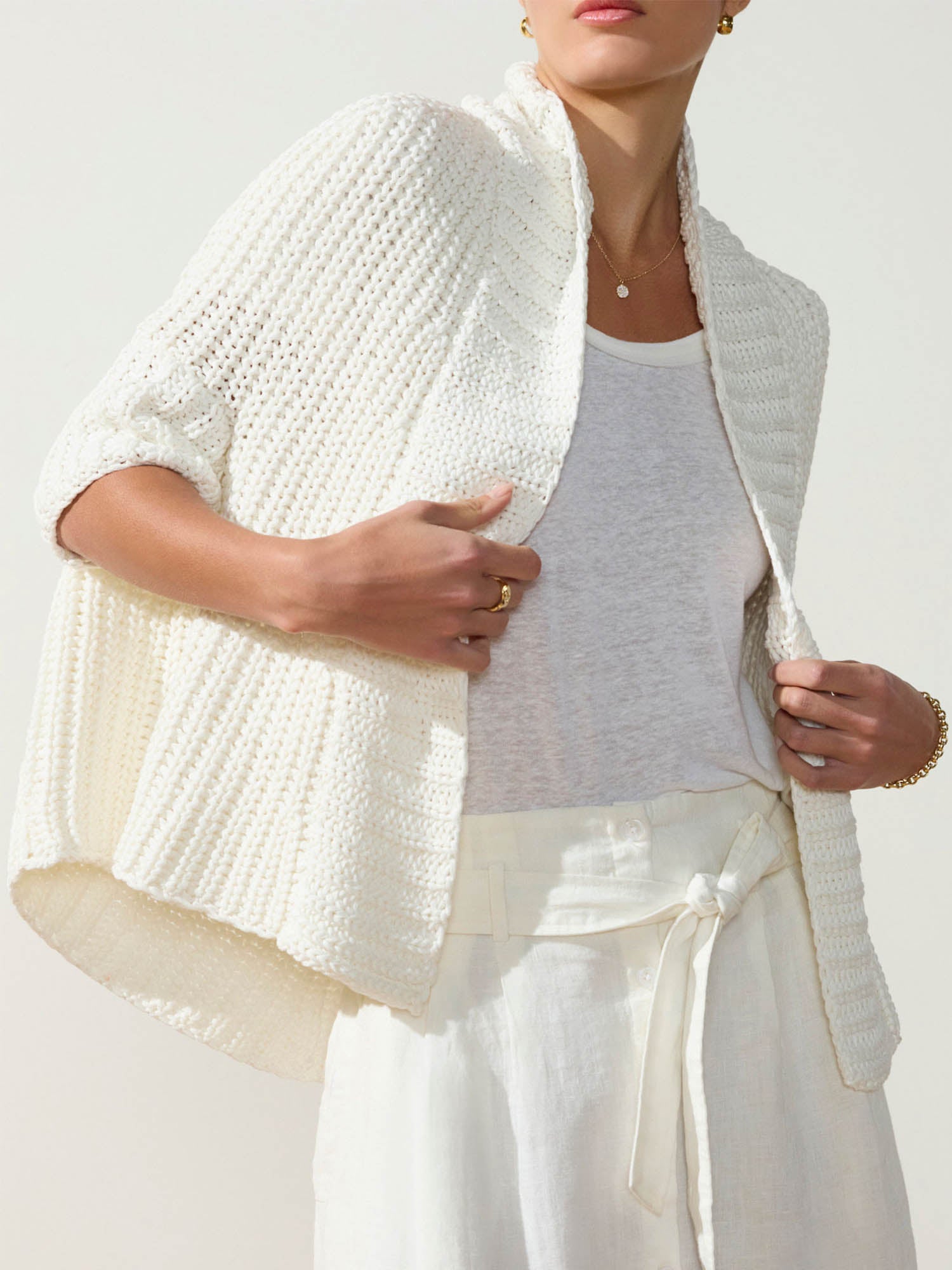Luxury White Fida Shrug Salt | Brochu Walker Luxury White Fida Shrug Salt | Brochu Walker