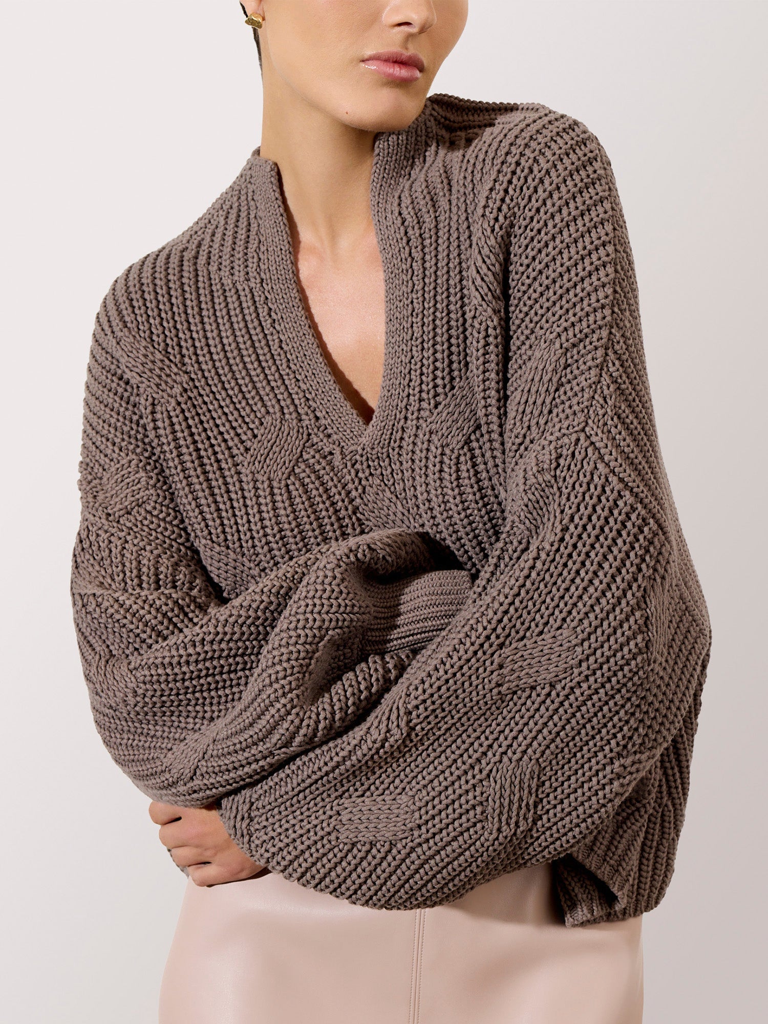 Women's Grayson Cable Pullover in Brume | Brochu Walker