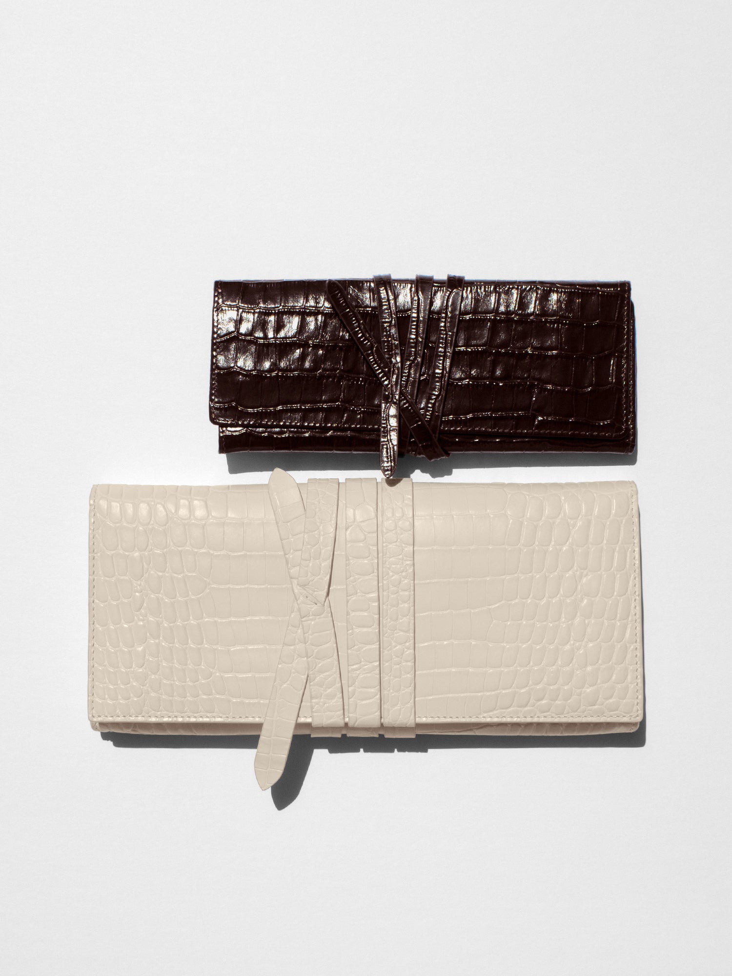 The Jewelry Croco Travel Roll