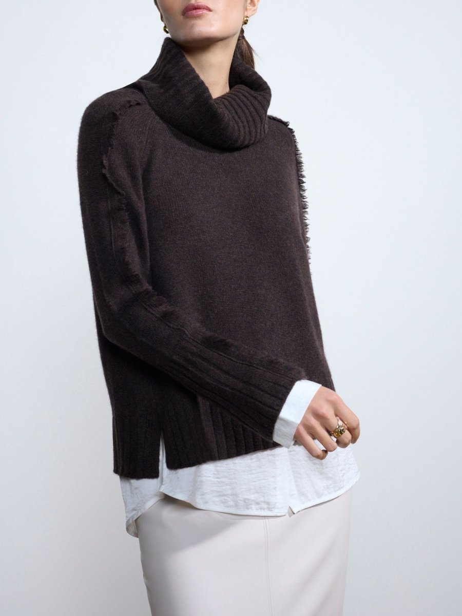 Jolie Fringe Layered Looker
