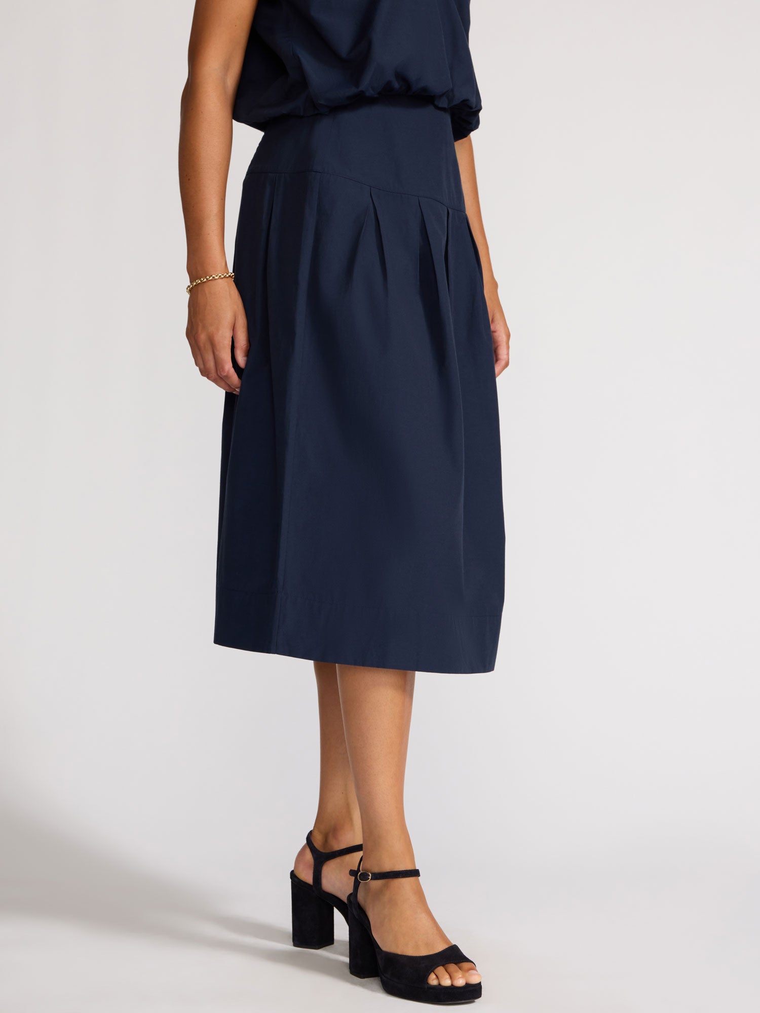Women's Margot Skirt in Navy | Brochu Walker