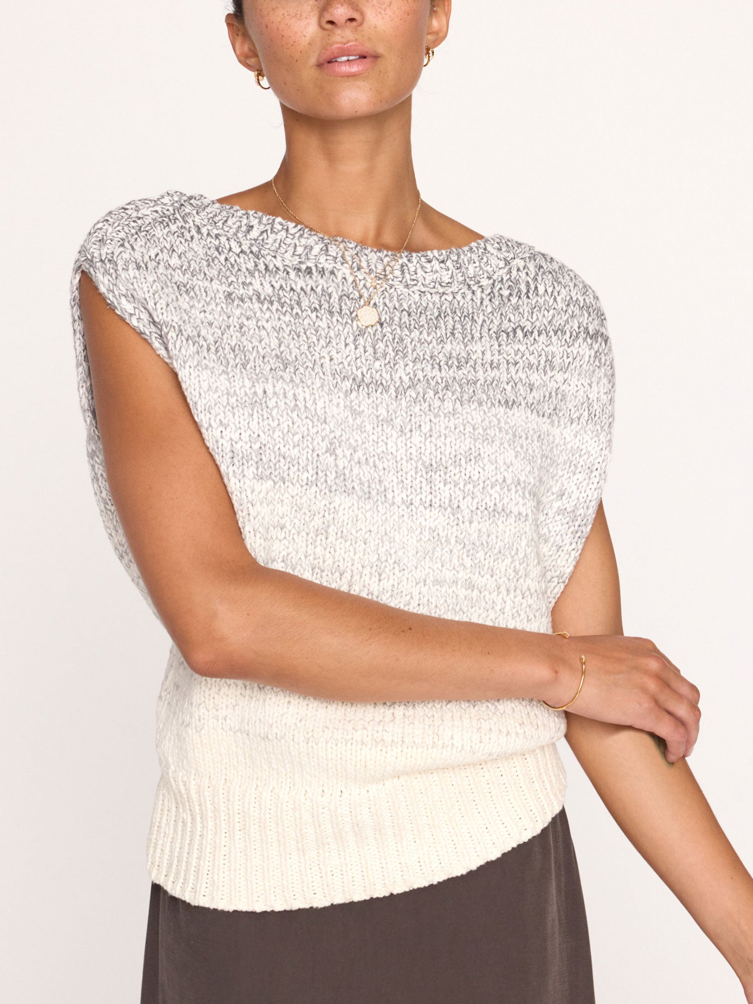Noah sleeveless boatneck ombre sweater beige/grey  front view 4