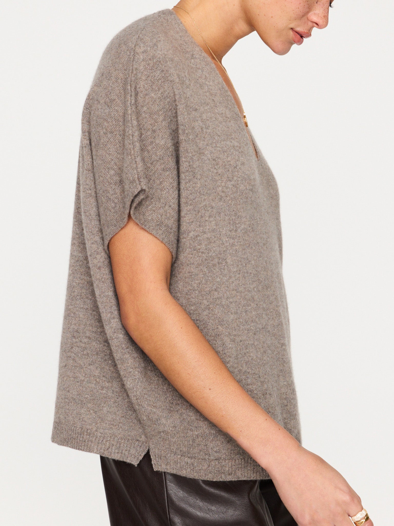 Ophi cashmere grey v-neck t-shirt top side view