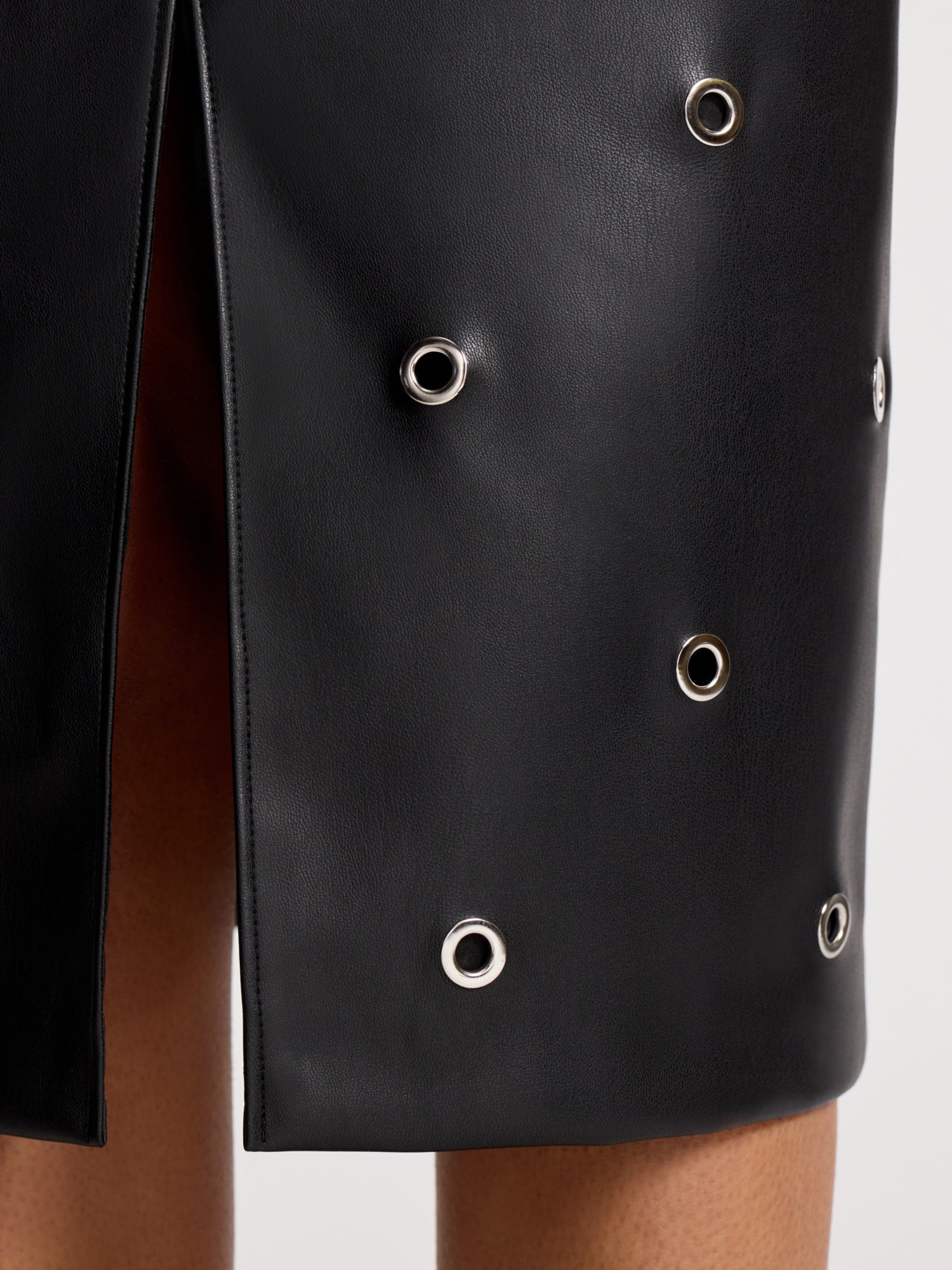 Women's Rai Skirt in Black Onyx | Brochu Walker