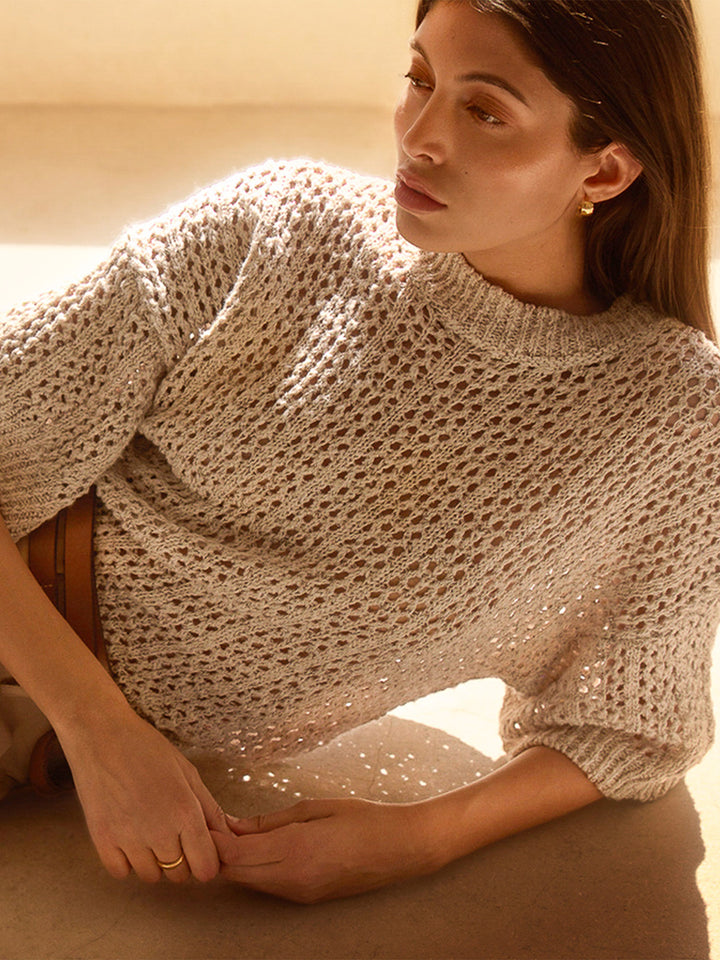 Sila eyelet linen beige top front