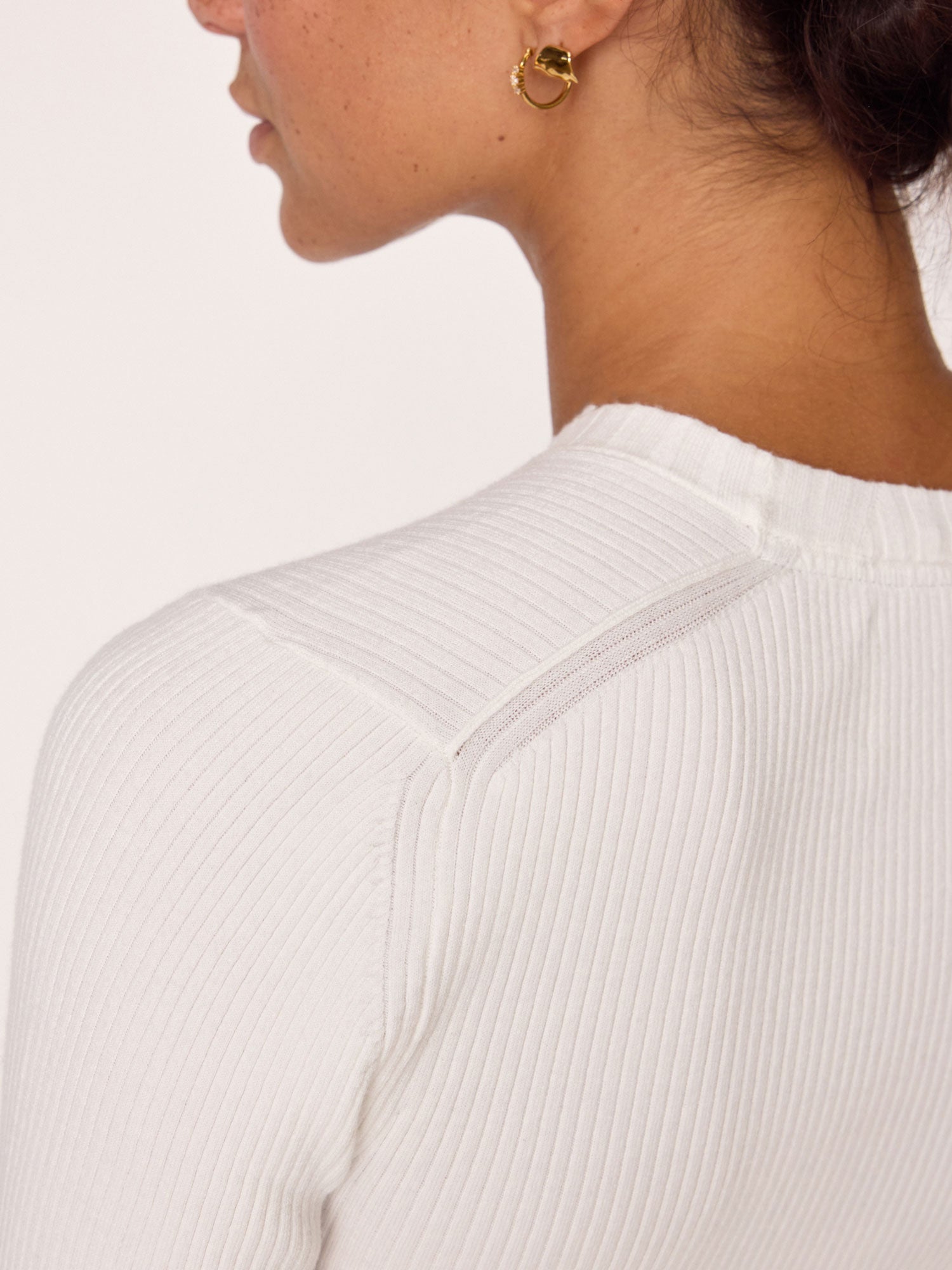 Tamsin Skinny Rib long sleeve white top close up