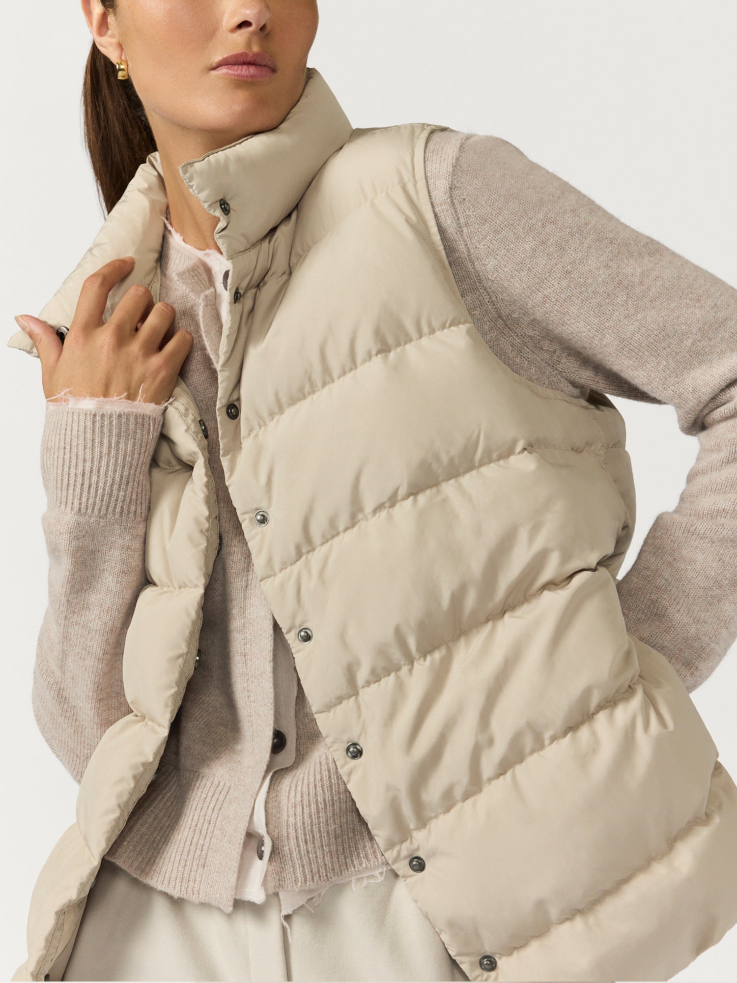 ジャケット・アウター Stone  1994 AW  Down vest Women's Anders Down Vest in Stone | Brochu Walker