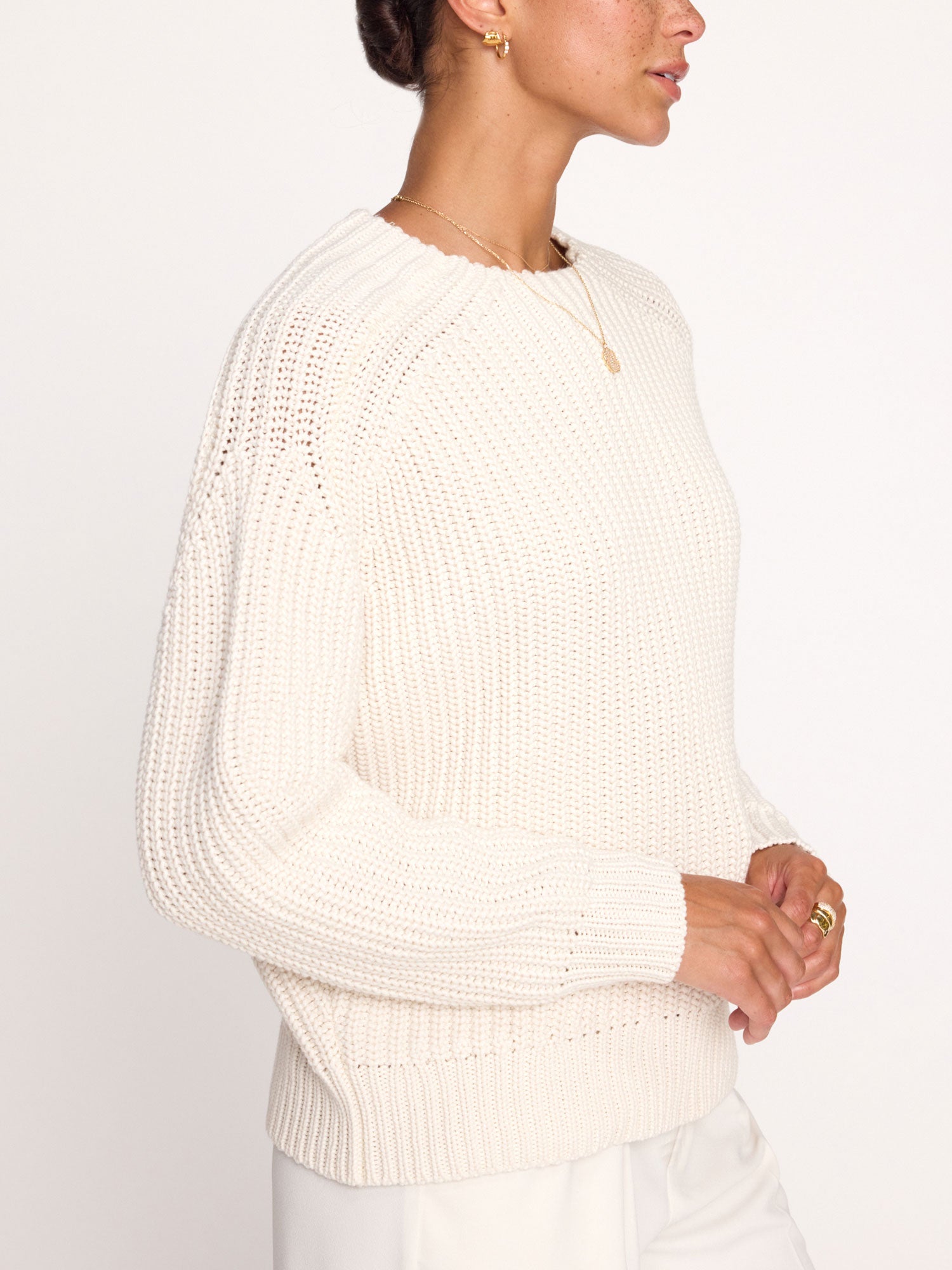 Beckett Pullover off-white sweater side view
