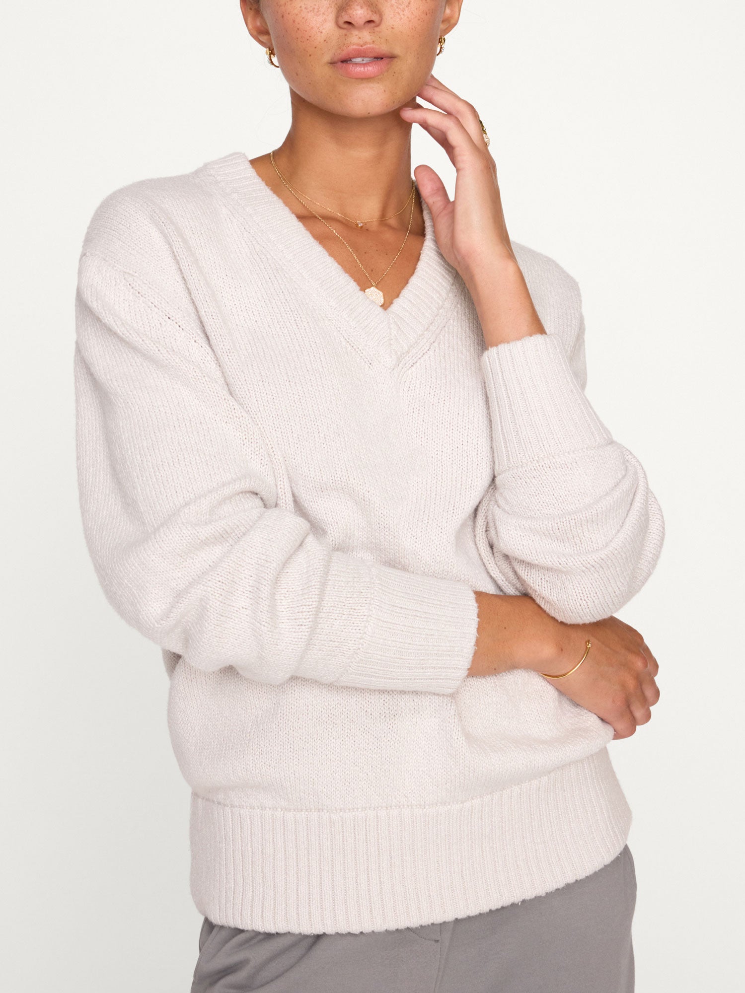 Emery V Neck Chunky Ribbing off-white sweater front view 2