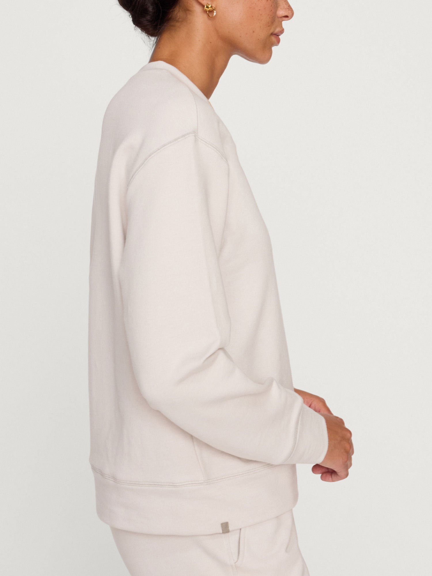 Mallo French Terry off-white pullover sweatshirt side view