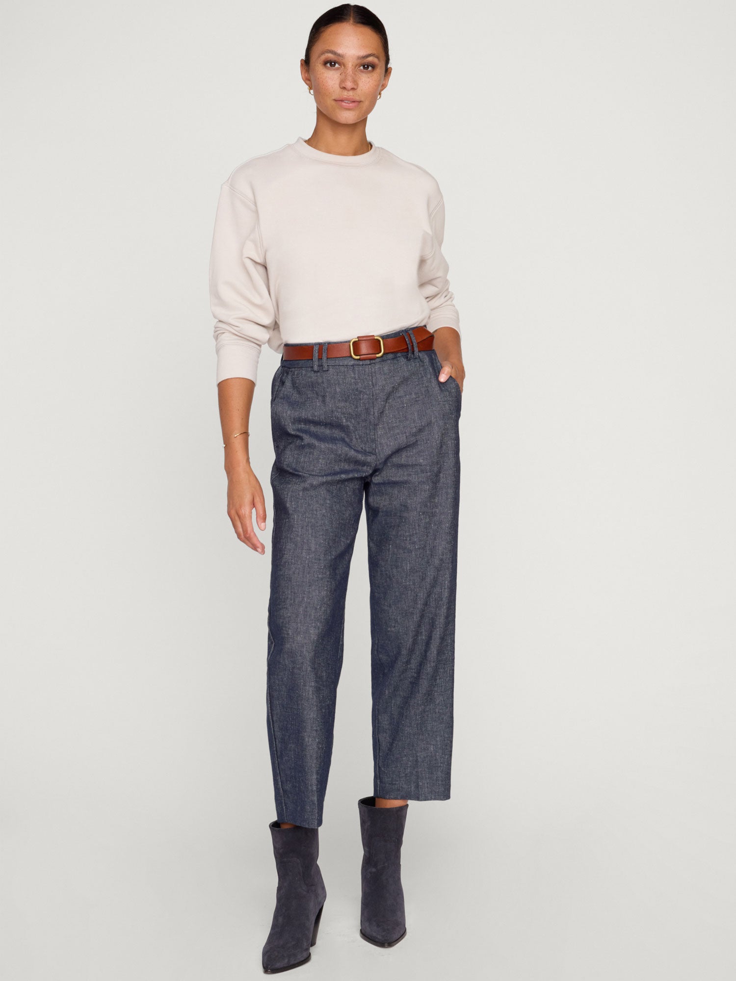 Talia blue cropped cotton linen pant full view 2