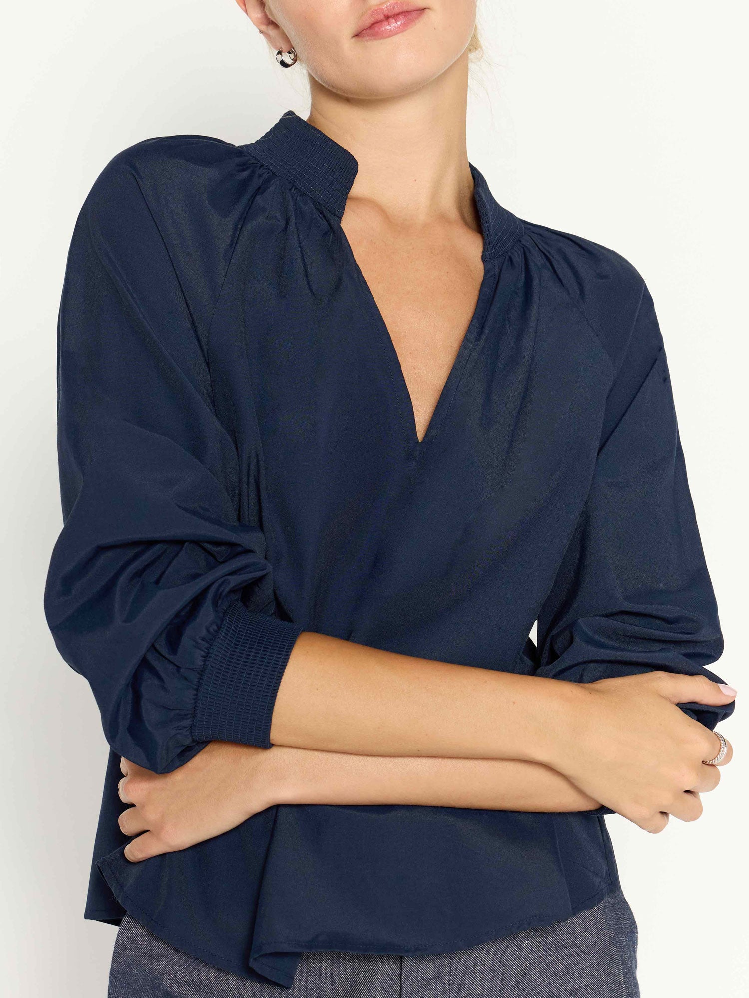 Amaia popover top navy front view 2