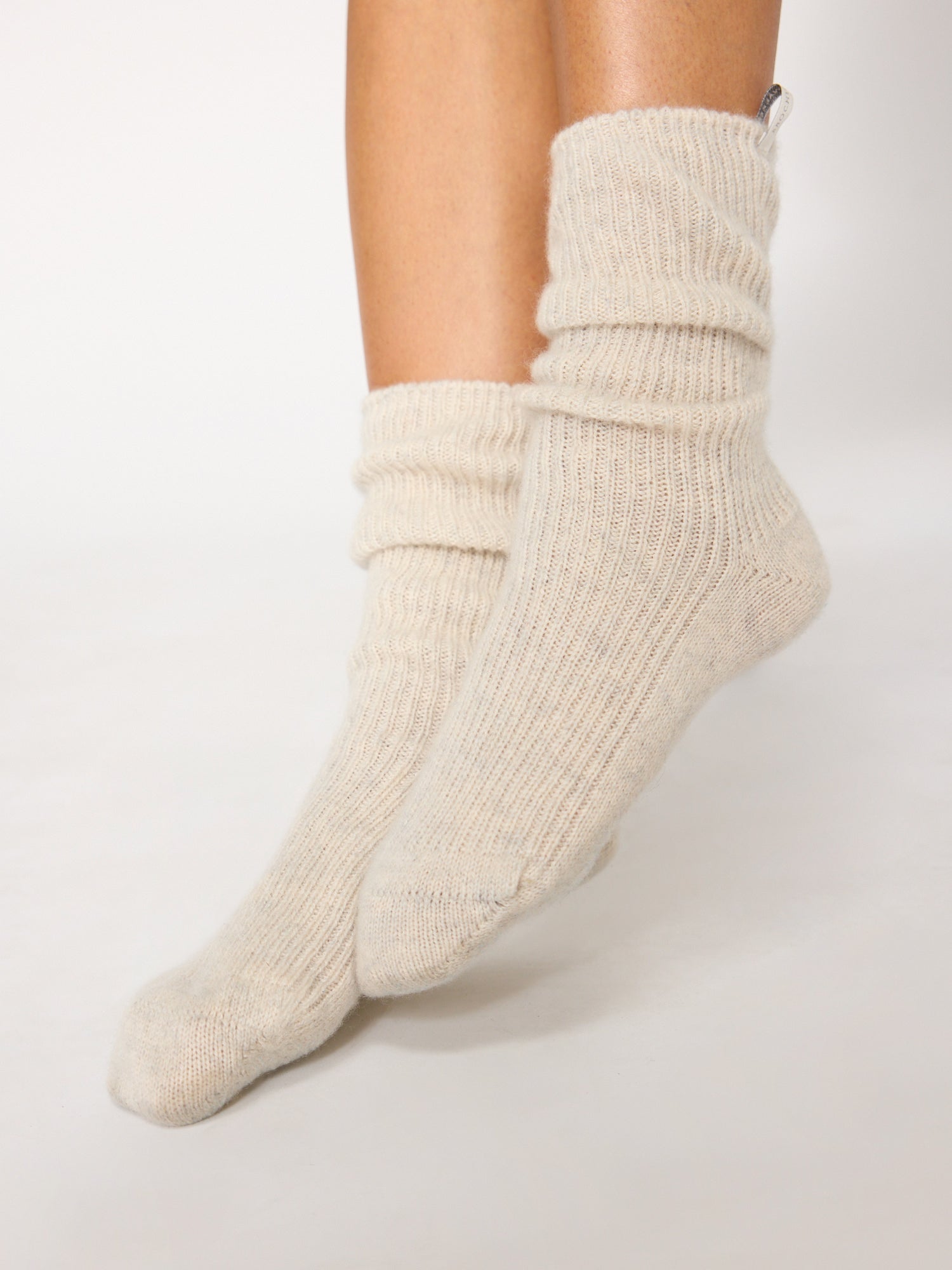 Cashmere ivory ribbed socks side view 2