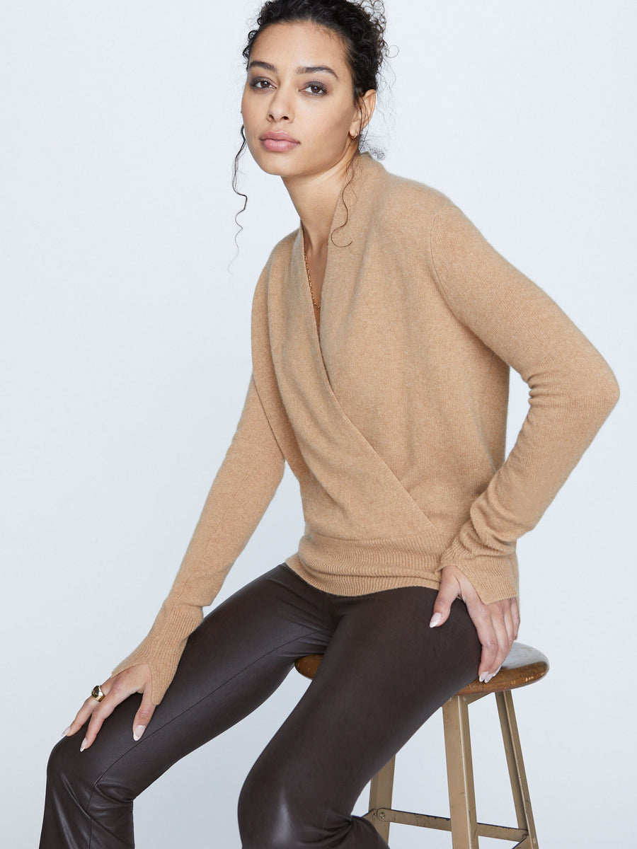 Phinneas cashmere v-neck blue tan sweater full view