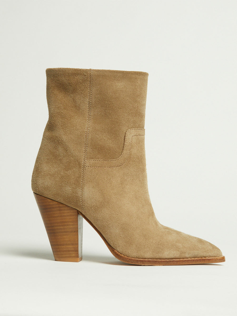 Marfa tan suede boot side view