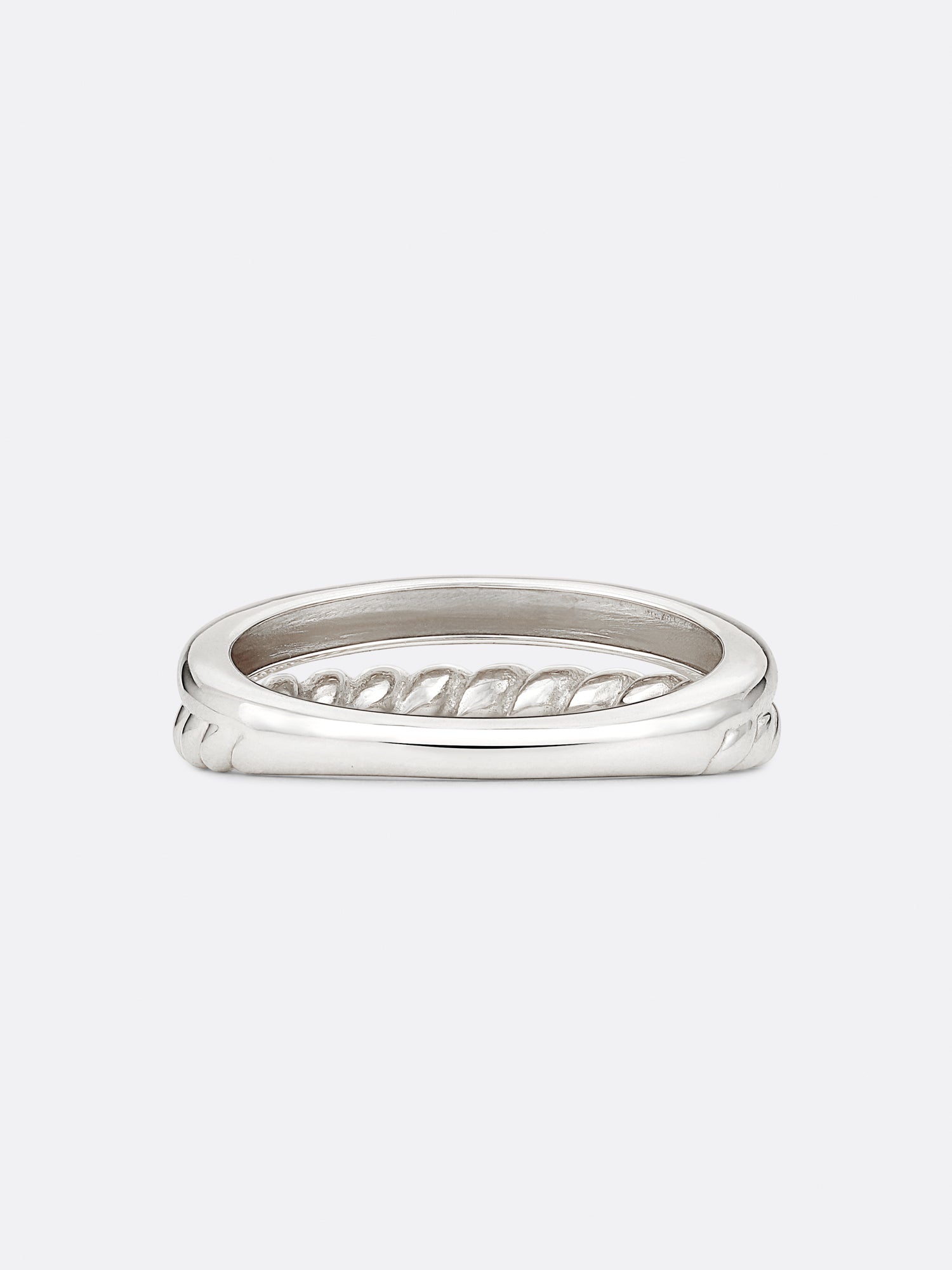 18k White gold duo band ring back view