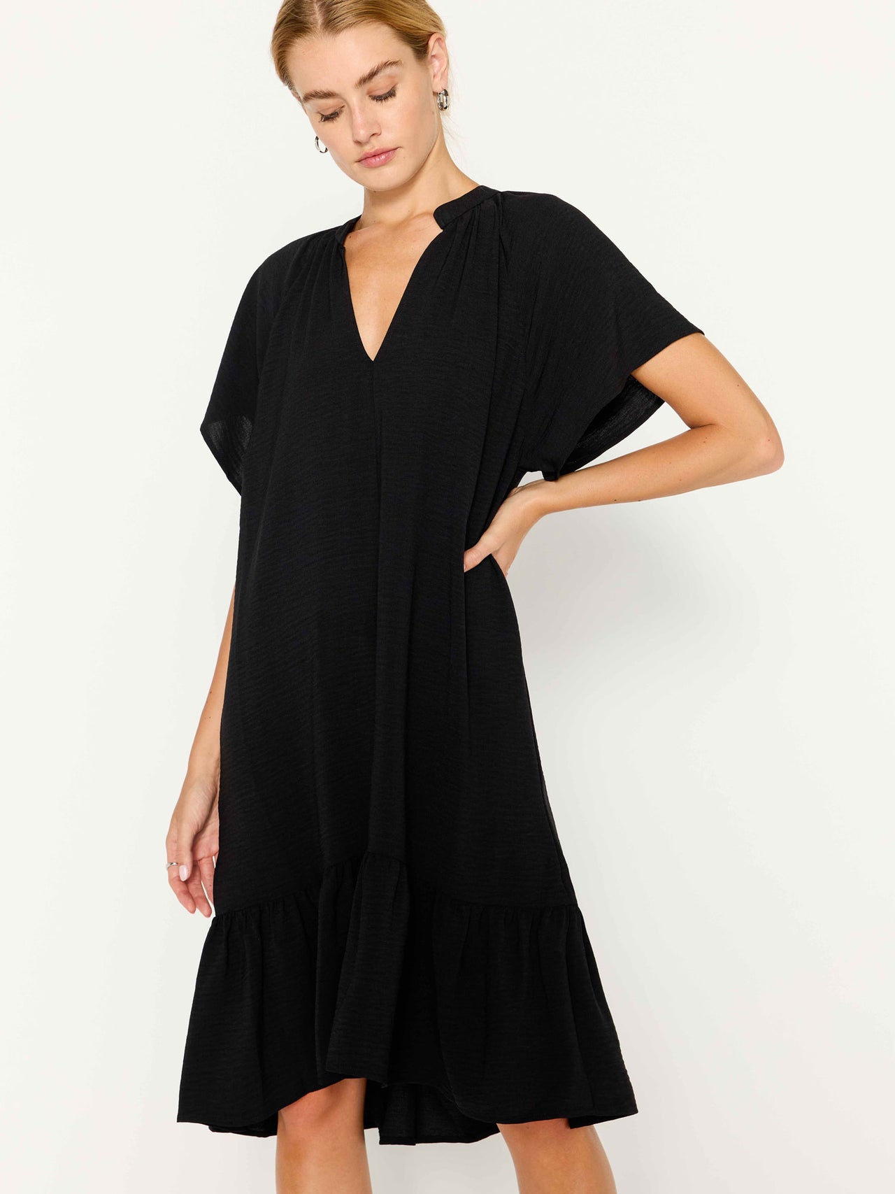 Women's Seda Flutter Sleeve Dress in Black Onyx