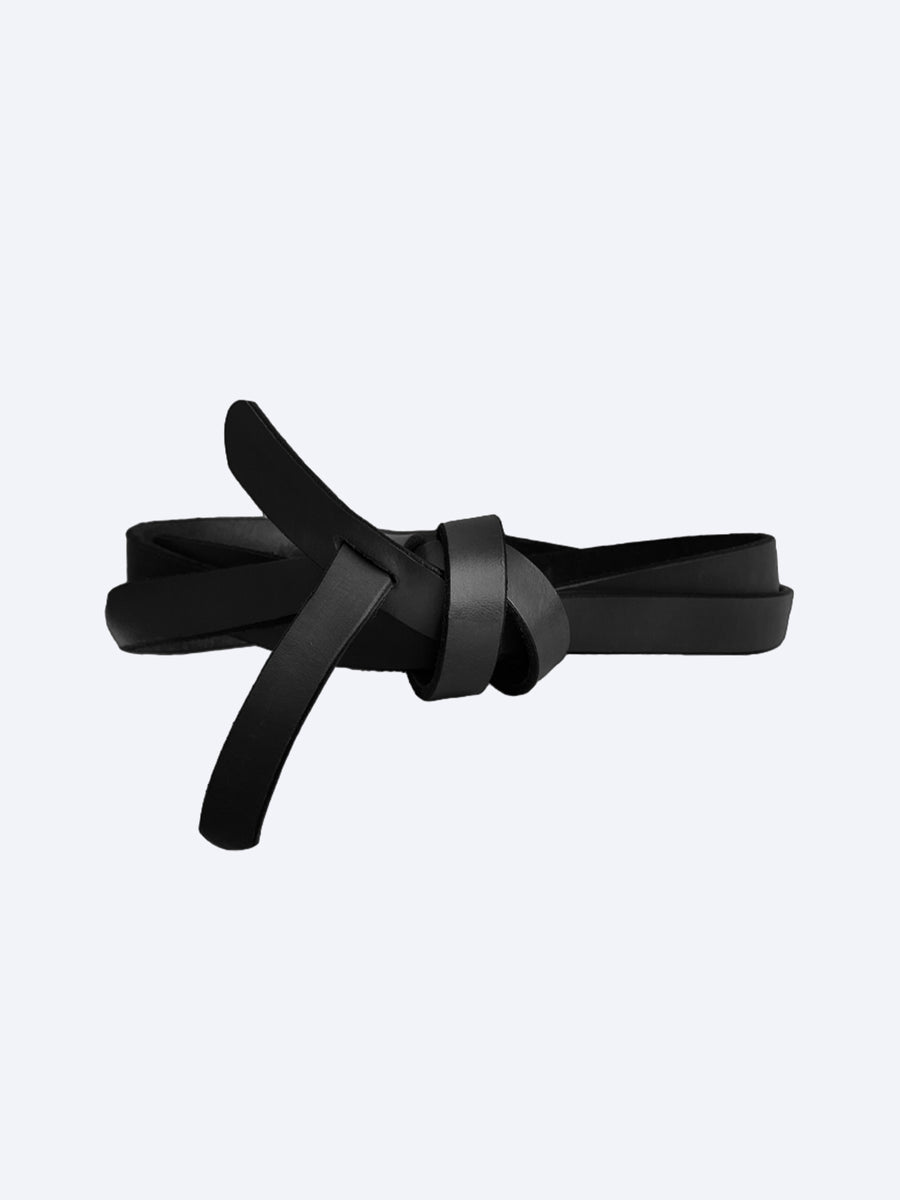 Bridle black leather wrap belt flat view
