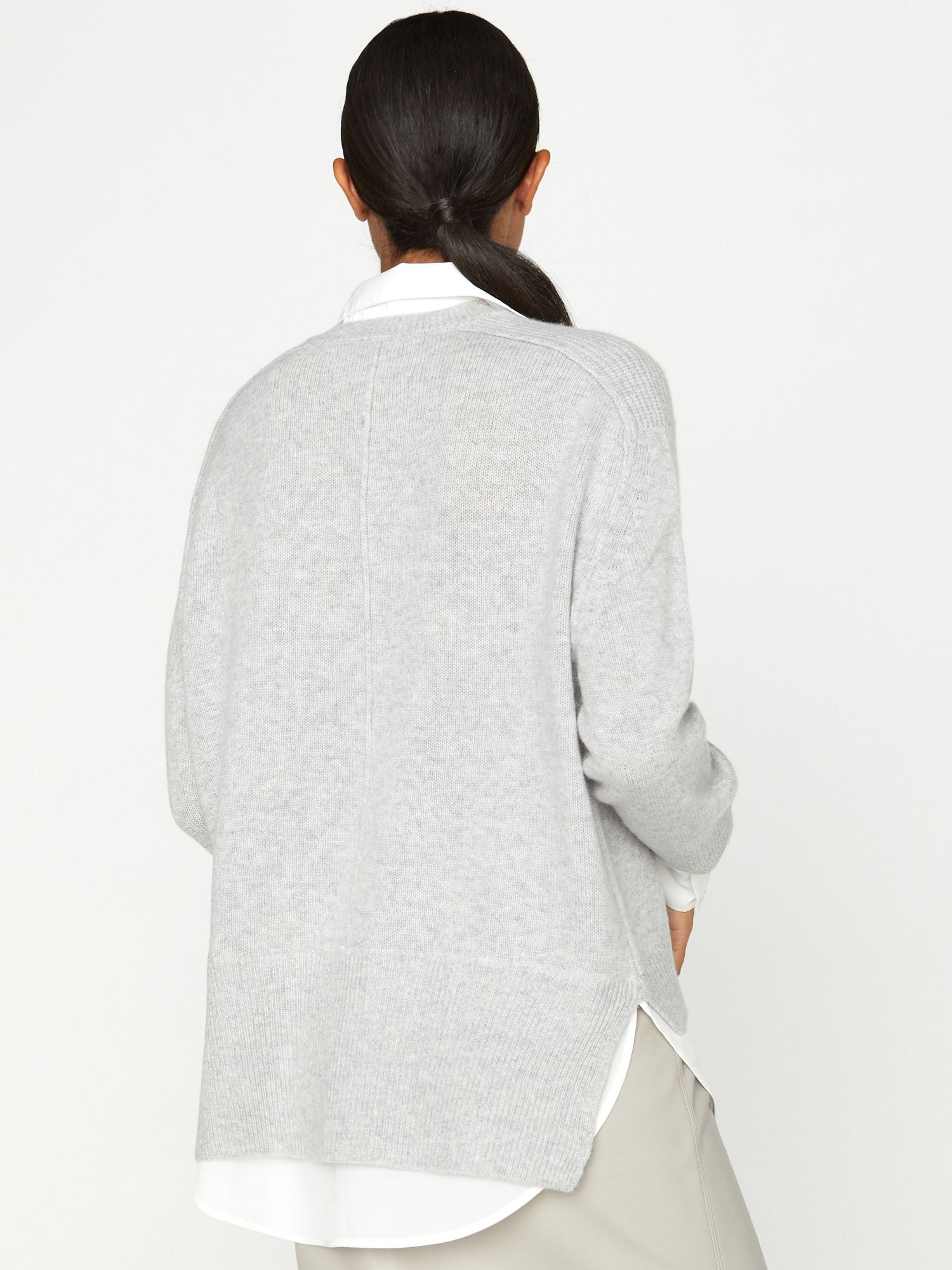 Looker ligth light grey layered v-neck sweater back view